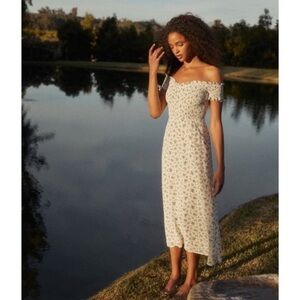 NWT Reformation Murphy Midi Dress Gracie in White and Blue